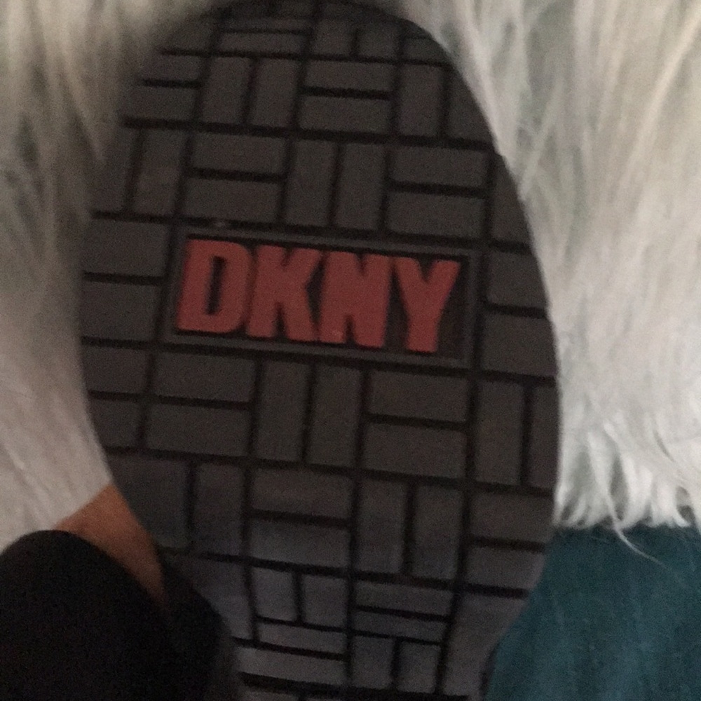 Shoes - Picture 7 of 7